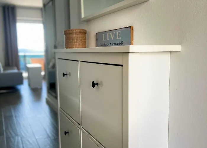 Sunador - Adults Only ツリクヴェニツァ