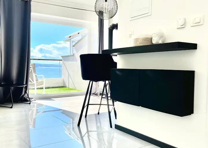 Sunador - Adults Only ツリクヴェニツァ